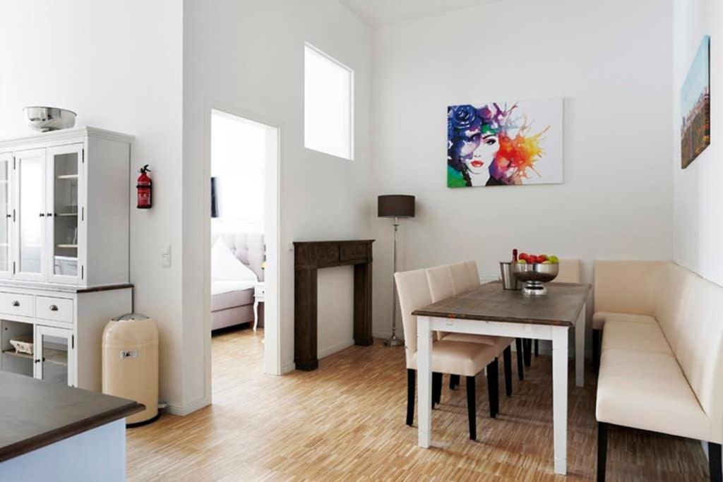 Sc 06 By Rockchair Apartments L Superhost Status L 4 Bedrooms Boxspringbeds 2 Bathrooms Balcony Elevator - Cozy Family & Business Flair Welcomes You! Berlin Exterior foto